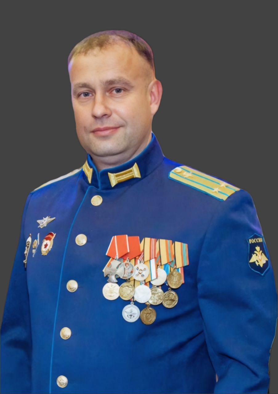 Исполнительный директор